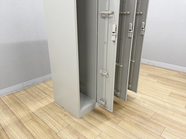 3�l�p���b�J�[�@�V�X�e�����b�J�[�@3�A2��