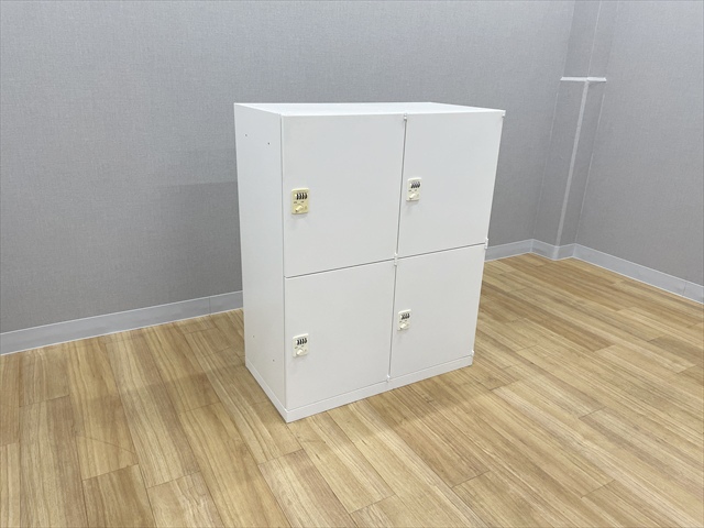 �I�t�B�X�Ƌ�  �y��n�ƍՁz4�l�p�p�[�\�i�����b�J�[�@2��2�i�@���N�g���C���@���o�C�����b�J�[�@�_�C�������@4B386YZA75 