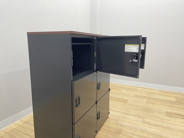 6lpp[\ibJ[@23i@HS@ubN^Cv@vbV@Vt@5-821-7941 N