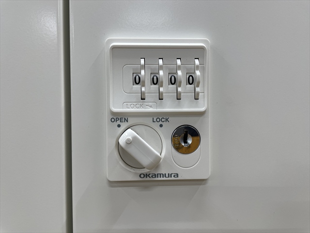 4�l�p�p�[�\�i�����b�J�[�@2��2�i�@�s�N�X���C���@�V�t�@�_�C�������@4Z6HRY ZA75