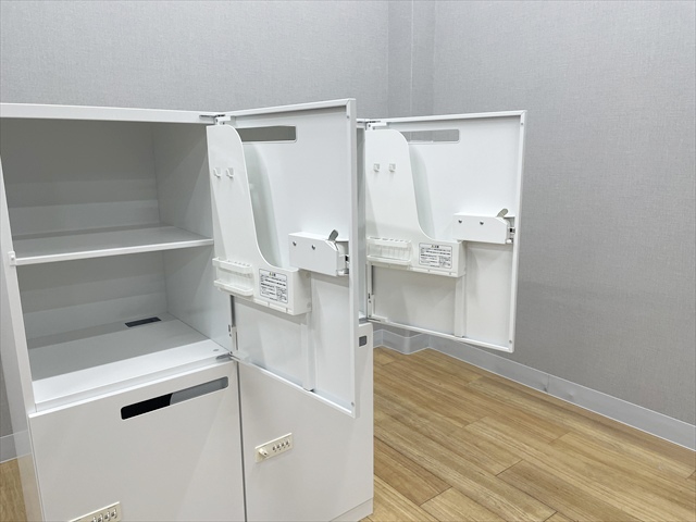 4�l�p�p�[�\�i�����b�J�[�@2��2�i�@�G�f�B�A�@�_�C�������@BWU-RN4ADEM69SAWN