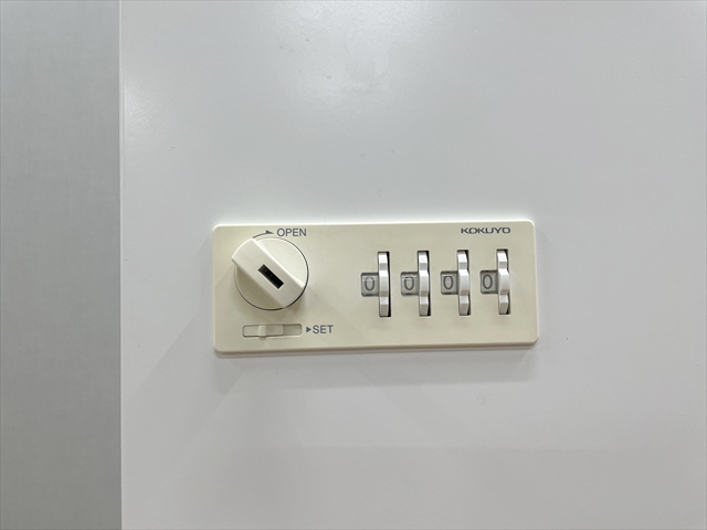 4�l�p�p�[�\�i�����b�J�[�@2��2�i�@�G�f�B�A�@�_�C�������@BWU-RN4ADEM69SAWN