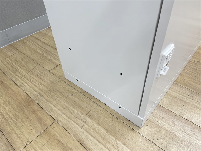 8�l�p�p�[�\�i�����b�J�[�@2��4�i�@�T�t�B�@�_�C�������@HSFP-9824T3JW9
