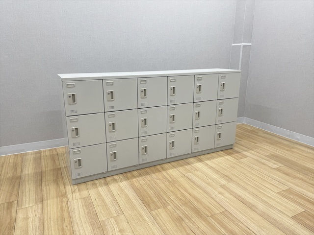 �I�t�B�X�Ƌ�  18�l�p�V���[�YBOX�@6��3�i�@���t���t 