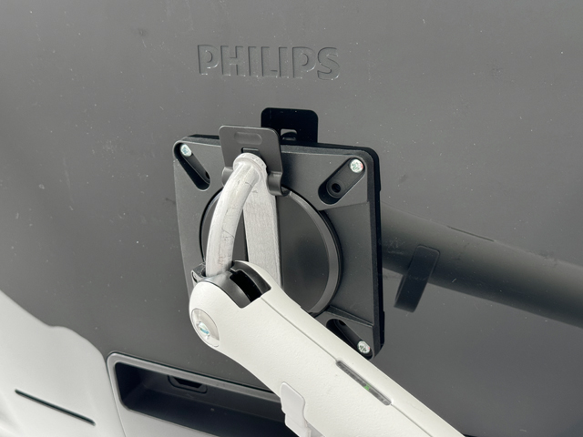 tj^[@31.5^Ch@PHILIPS@tHD@j^[A[t@323E7QDAB/11