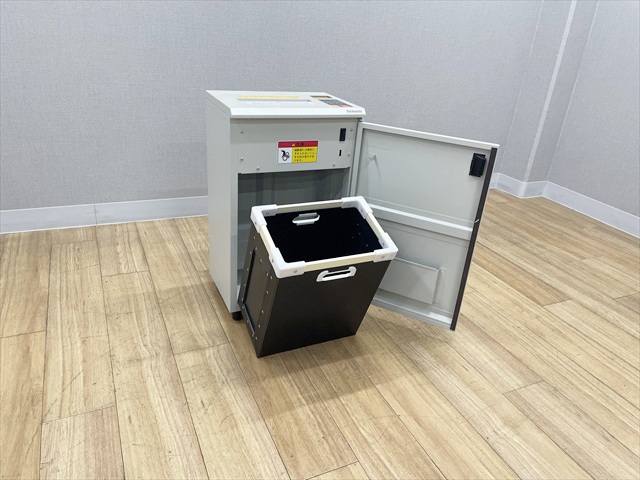 �V�����b�_�[�@NS�@�L���X�^�[�t�@NS-152CX