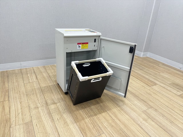 �V�����b�_�[�@NS�@�L���X�^�[�t�@NS-152CX