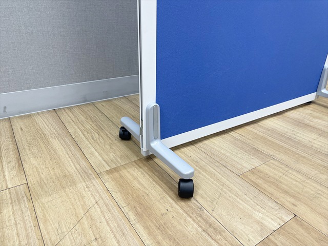 自立パーティション キャスター付[-][中古]|自立パーティション