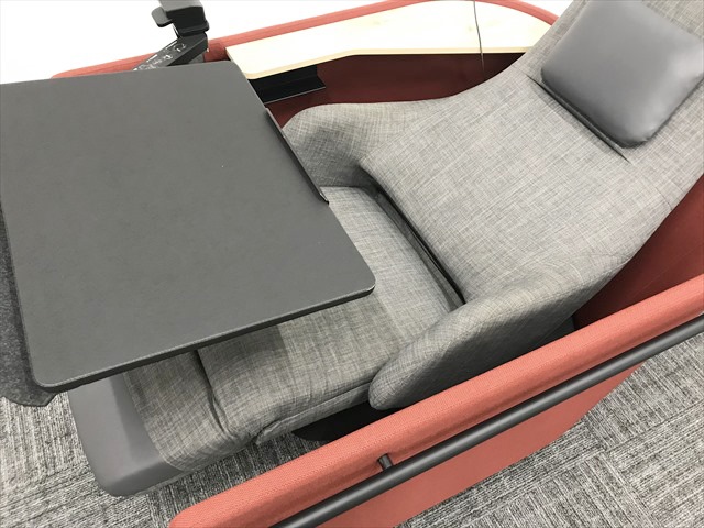 ���ڃ\�t�@�@1�l�p�@�p�l���t�@�h�b�v�@�X�^���_�[�h�^�C�v�@�d�����N���C�j���O