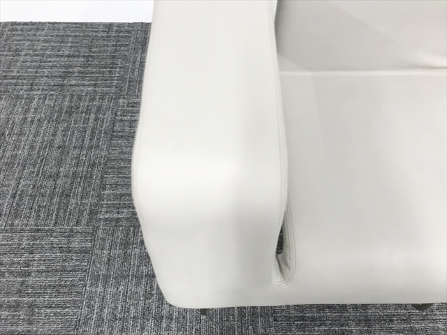 ���ڗp�\�t�@�@1�l�p�@E&Y�@�����T�C�h�\�t�@