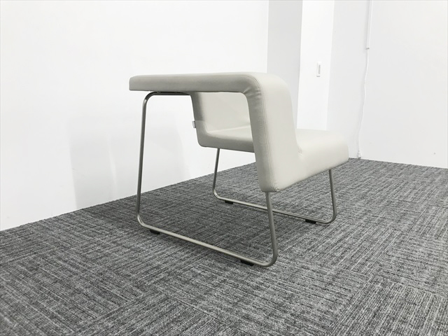 ���ڗp�\�t�@�@1�l�p�@E&Y�@�����T�C�h�\�t�@