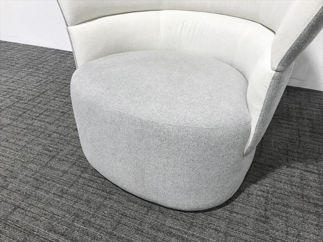 ���ڃ\�t�@�@�n�C�o�b�N�@�A�X�v�����h�@�������E���W�`�F�A�@WYL-01H