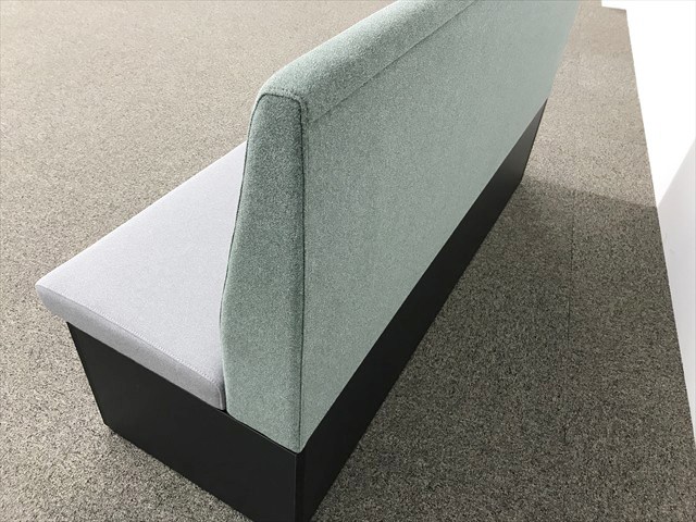 ���ڗp�\�t�@�@�n�C�o�b�N�@�u���X�^�@MC216B FXW1