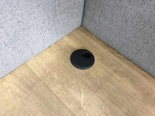 ���ڗp�\�t�@�@1�l�p�@�p�l���t�@�I���o�[