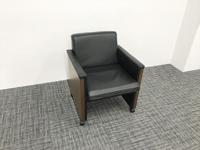 �y��n�ƍՁz�\�t�@�@4�_�Z�b�g�@�x���e�B�I�@�L���X�^�[�t