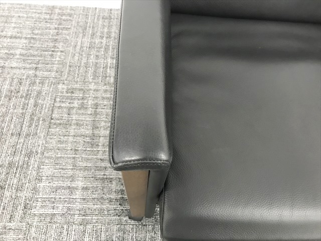 �y��n�ƍՁz�\�t�@�@4�_�Z�b�g�@�x���e�B�I�@�L���X�^�[�t