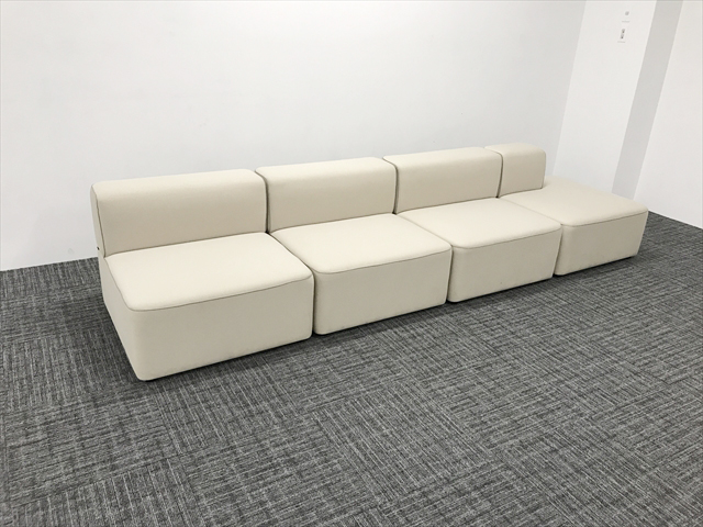 �y��n�ƍՁz�\�t�@�@4�_�Z�b�g�@���C�u�X�@���E���W�\�t�@