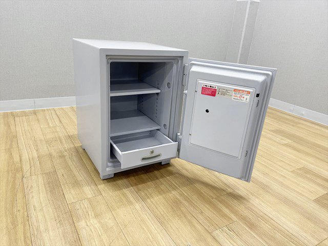 �ω΋��Ɂ@�_�C�������@�_�C���Z�[�t�@D70