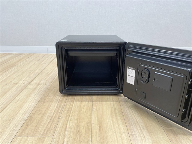 �ω΋��Ɂ@�^�b�`�p�l���e���L�[���@ICB-020GKV