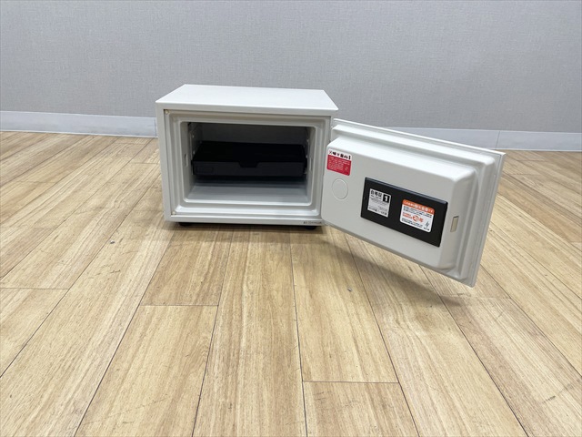 �ω΋��Ɂ@�V�����_�[���@FK10ZZ Z13�@���쐬�s��