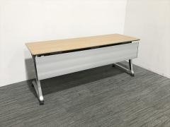 オカムラの折り畳み式のテーブルも激安販売!|オフィス家具
