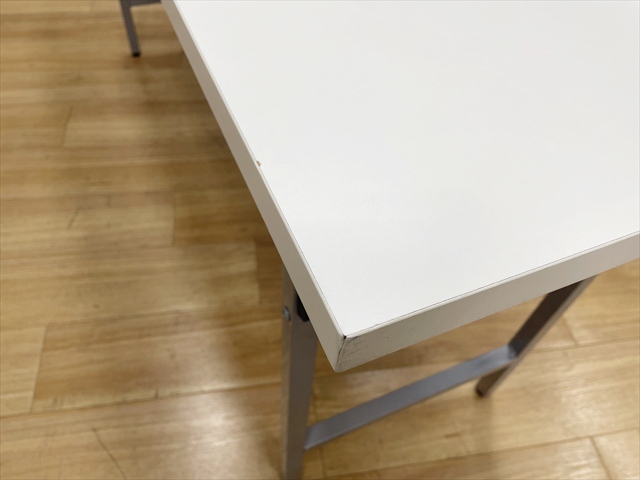 �r�܎���c�e�[�u���@�I�t