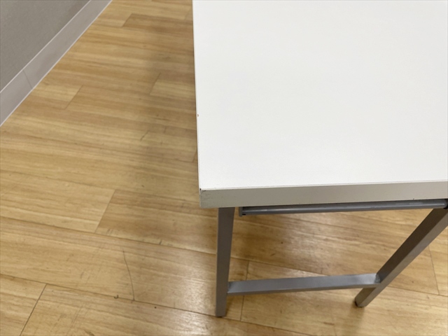 �r�܎���c�e�[�u���@�I�t