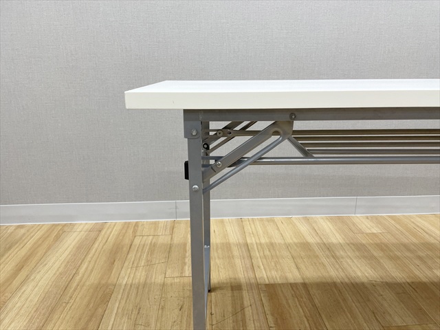 �r�܎���c�e�[�u���@�I�t