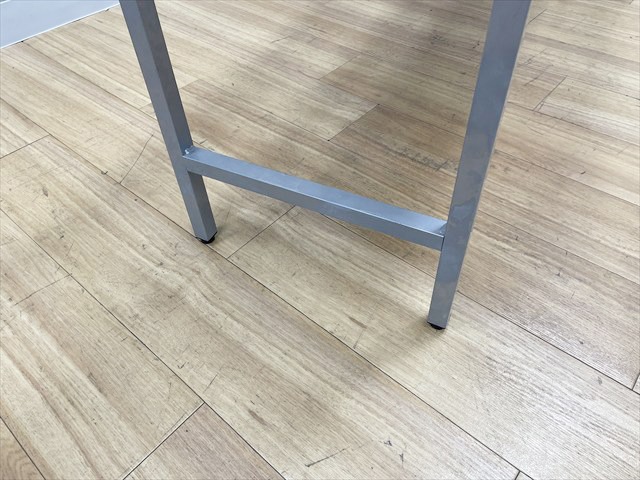 �r�܎���c�e�[�u���@�I�t