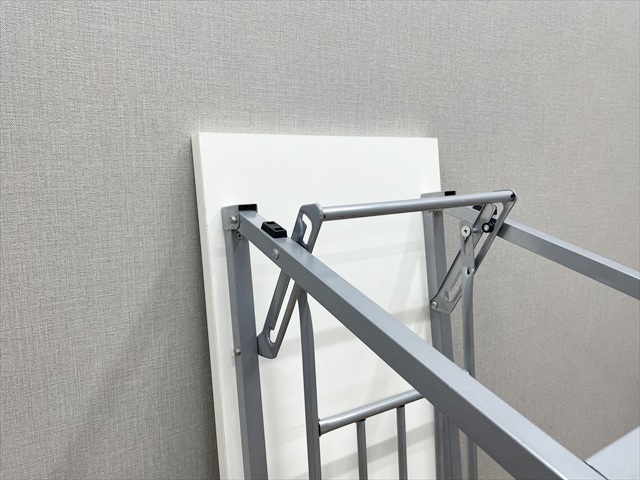 �r�܎���c�e�[�u���@�I�t