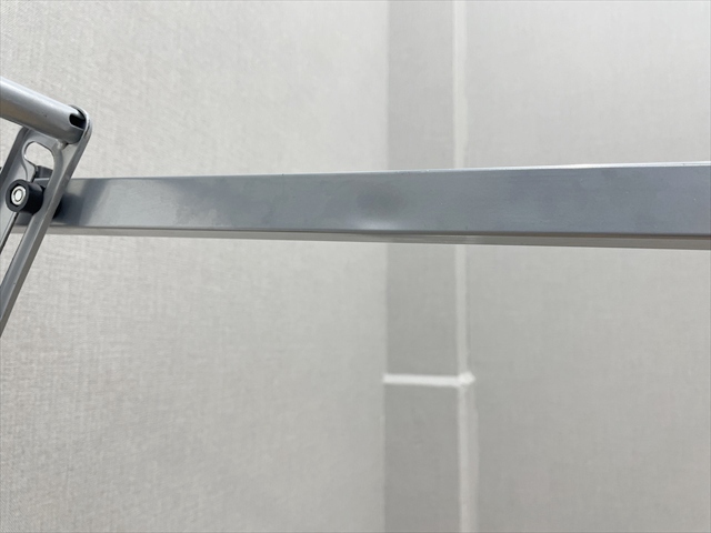 �r�܎���c�e�[�u���@�I�t