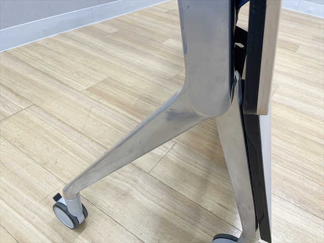 �t���b�v����c�e�[�u���@�C���^�[�A�N�gNT�@���t�@81B4AA MP67