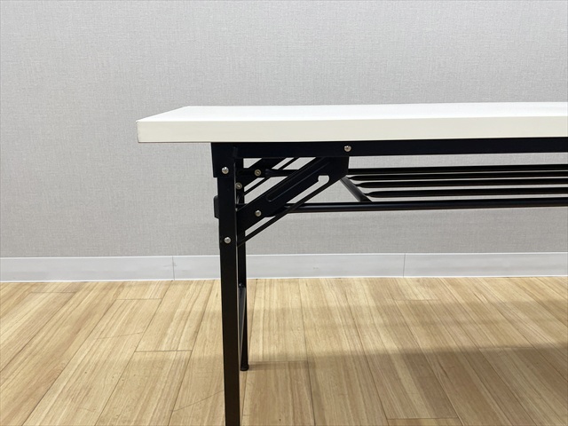 �r�܎���c�e�[�u���@�I�t