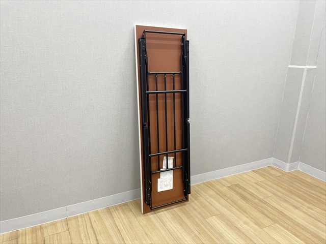 �r�܎���c�e�[�u���@�I�t