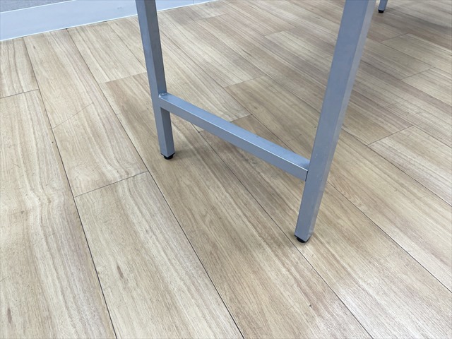 �r�܎���c�e�[�u���@�I�t