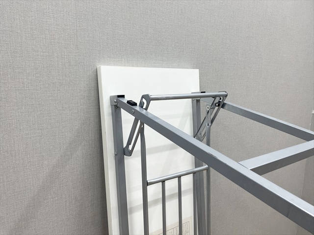 �r�܎���c�e�[�u���@�I�t