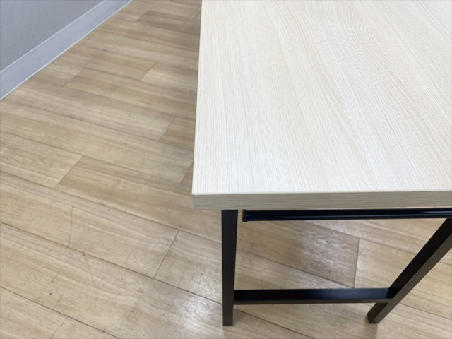 お譲りします！ 大人数用に！！ 折脚ローテーブル（中古・Aランク） 楽天市場】【中古】 ローテーブル 折りたたみ 折れ脚エッグ型フロア