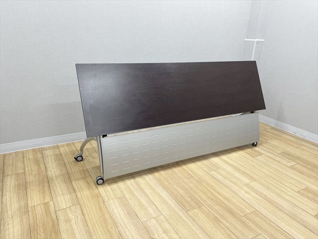 �t���b�v����c�e�[�u���@�����b�V��2�@���t