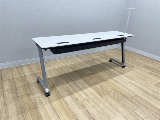 �t���b�v����c�e�[�u���@�C���^�[�A�N�g�v���@�����@81A4EA MH47