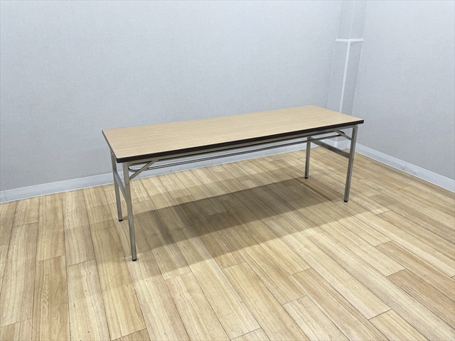 �r�܎���c�e�[�u���@�I�t