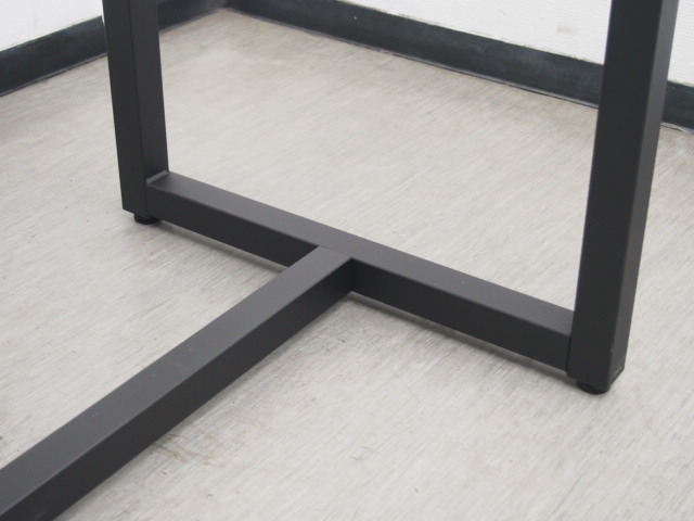 �n�C�e�[�u���@�A�X�v�����h�@�u���b�N�n�C�t���[���e�[�u��