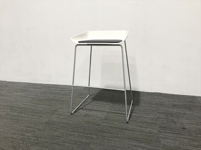 �n�C�e�[�u���E�n�C�`�F�A�@3�_�Z�b�g�@�C�[�g�C���@LTT-406PAW