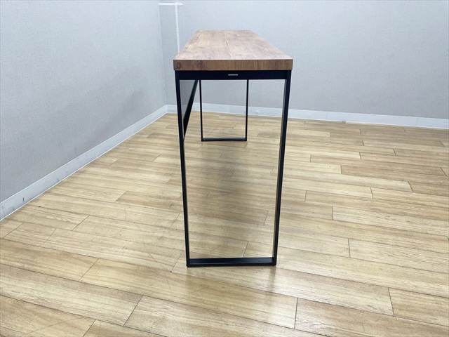 �n�C�e�[�u���@�A���g�s�A�b�c�@�@�ЖʃJ�E���^�[�@MB6A2A MW73