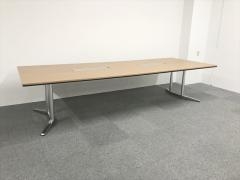 オカムラのフラップ式折りたたみテーブル激安！｜オフィス家具（中古
