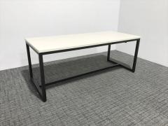 �~�[�e�B���O�e�[�u���@�����i�@�A�X�v�����h�@�u���b�N�t���[���e�[�u���@�R���Z���g�t�@UMTE-1800�@