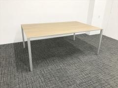 Cassina/JbV[i ~[eBOe[u@i@JbV[iCNXV[@GAt[