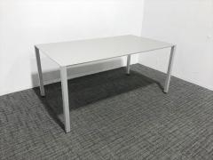 Cassina/JbV[i ~[eBOe[u@i@CNXV[@GA[t[@3004 VD