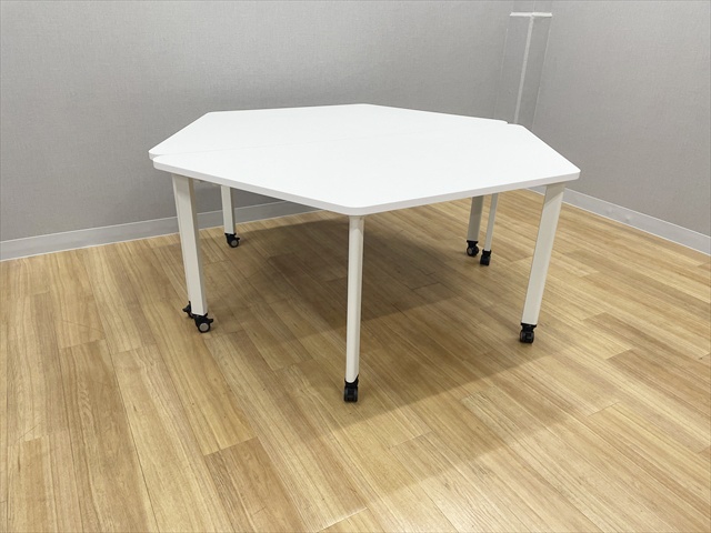 �~�[�e�B���O�e�[�u���@2�_�Z�b�g�@�����i�@P1�@ACTIVE��`�f�X�N�@�L���X�^�[�t�@P1-T1807AC W4