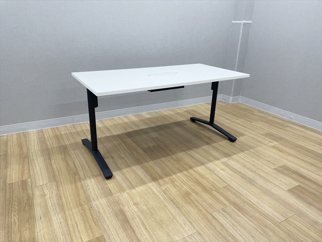 �I�t�B�X�Ƌ�  �~�[�e�B���O�e�[�u���@�����i�@�r�G�i�@�V�Œ�ET���r�^�C�v�@MTT-V157BMAW 