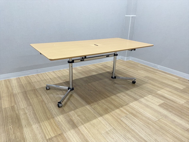 �I�t�B�X�Ƌ�  �~�[�e�B���O�e�[�u���@�����i�@USM�L�g�X�@�L���X�^�[�t 